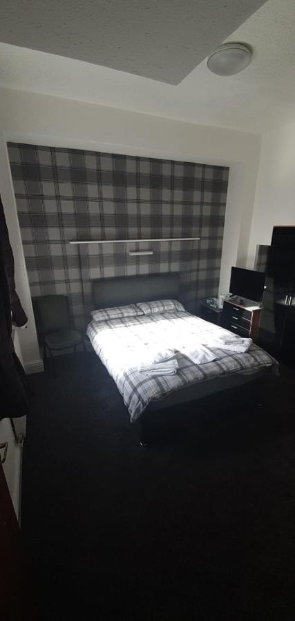 The Lodge Guest Accommodation Barrow-in-Furness Buitenkant foto